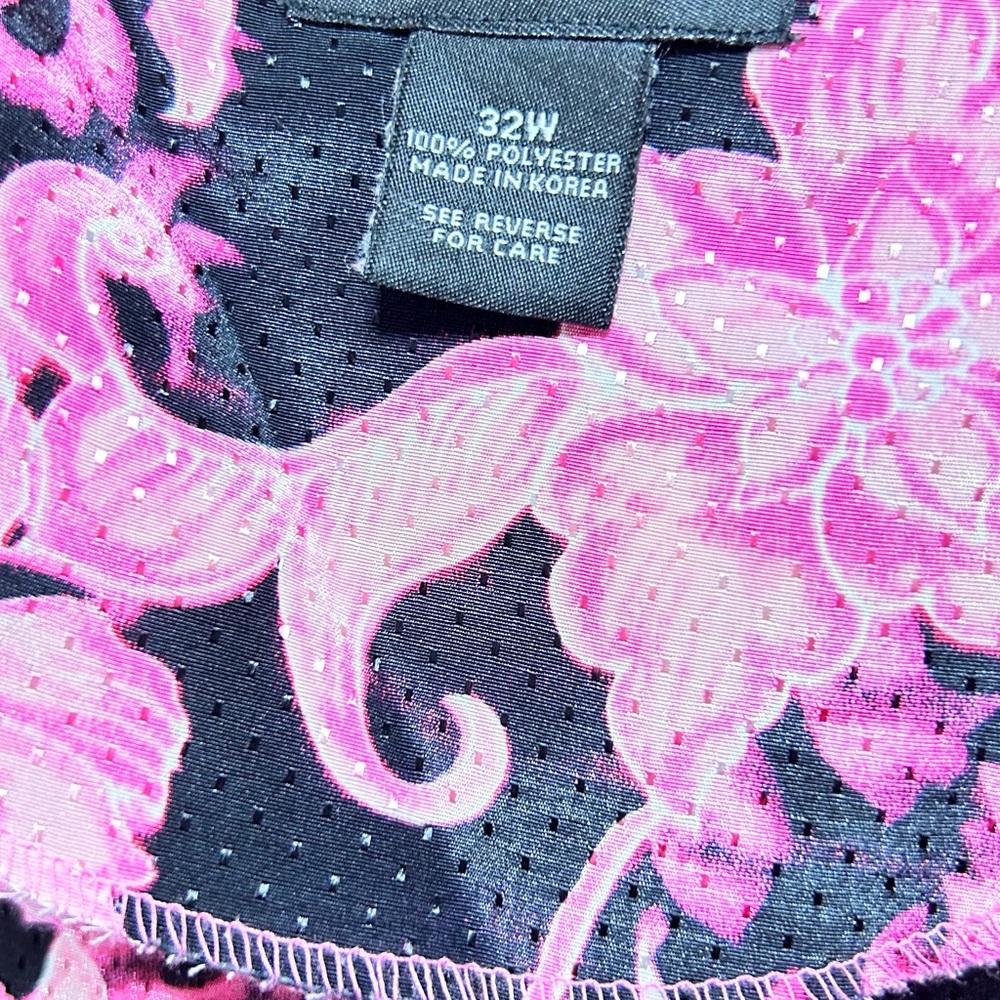 Maggie Barnes pink button down.